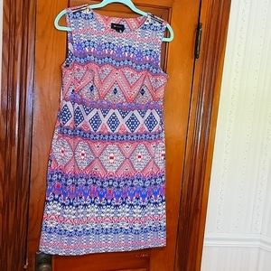 Women's sleeveless dress, like new